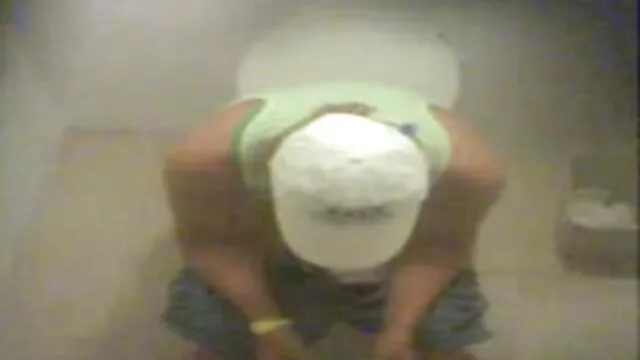 Latex chienne film porno entre famille torturée dur