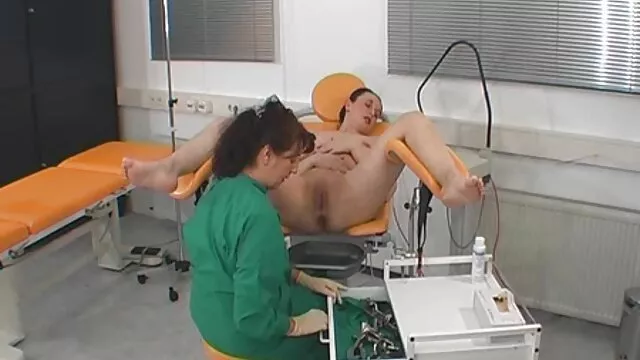 Avant anal, une streaming film porno gratuit pute russe suce la bite d'un mec