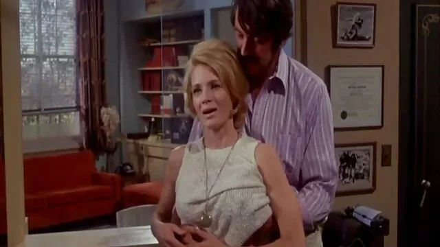 Agent public tchèque magnifique films pornographiques lesbienne brune