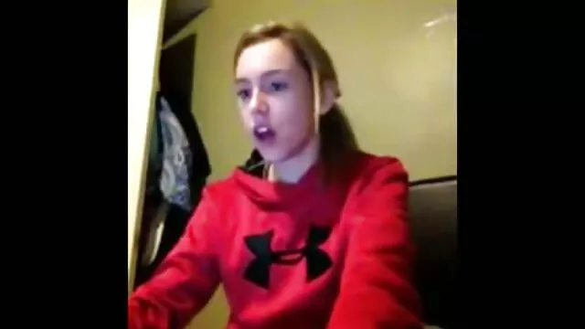 Fille russe en talons aime le les films pornos gratuits sexe dans tous les trous