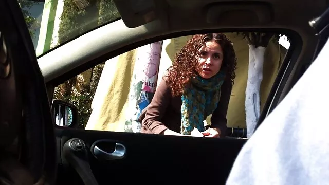 Une fille thaïlandaise joyeuse et ludique avec force et film porno pierre moro principal baise un touriste