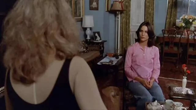 Fille russe engagée dans film porno xxx gratuit la masturbation anale pendant que les parents ne sont pas à la maison