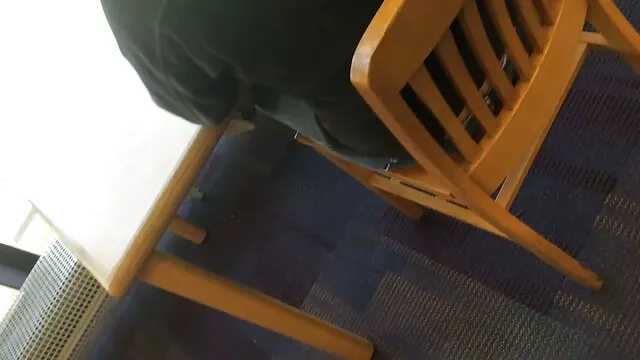 Alien baise film x tu kiff une chienne aux gros seins juteuse