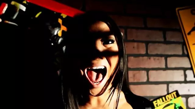 Un cowboy mature baise une fille avec des lunettes et pisse dessus film x français en streaming