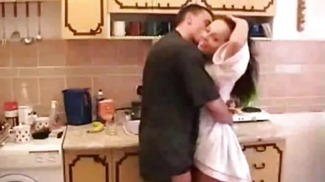 Gros seins ukrainiens site de films x gratuits et sa chatte chauve