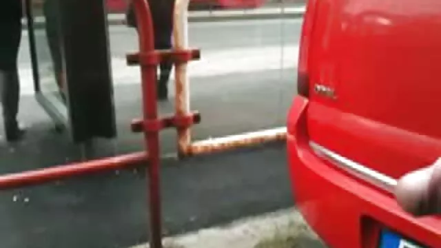 Une milf a amené dorcel film x une jeune fille à l'orgasme