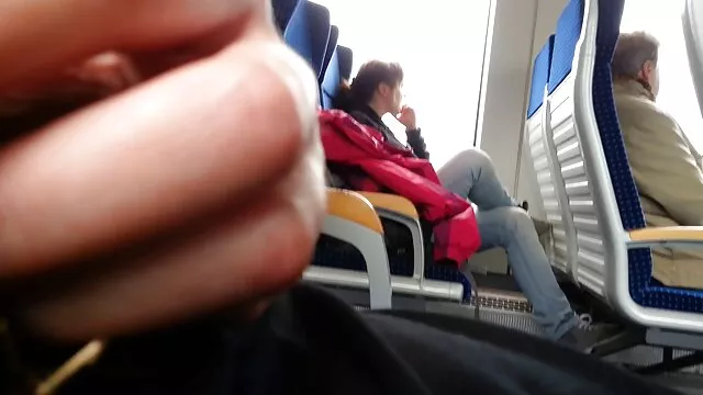 Le mec baisé en anal magnifique brune avec film porno ancien francais un cul appétissant