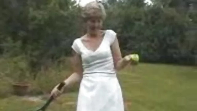 Une mère a amené sa fille film porno en francais complet à son père pour une formation sexuelle