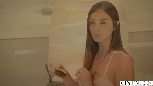 Le professeur film x gratuit viol a permis à l'élève de lui lécher la chatte et de baiser