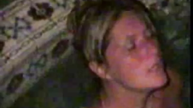 Baise hard bon film porno francais de toutes les crevasses de tante d'une machine à sexe