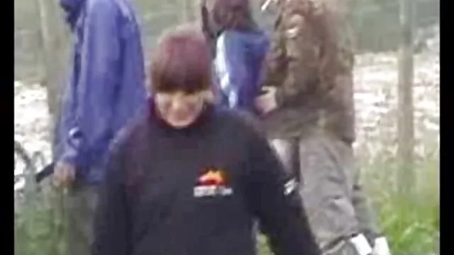 Jannette a attrapé le film x pornovor mec avec sa maîtresse et les a rejoints